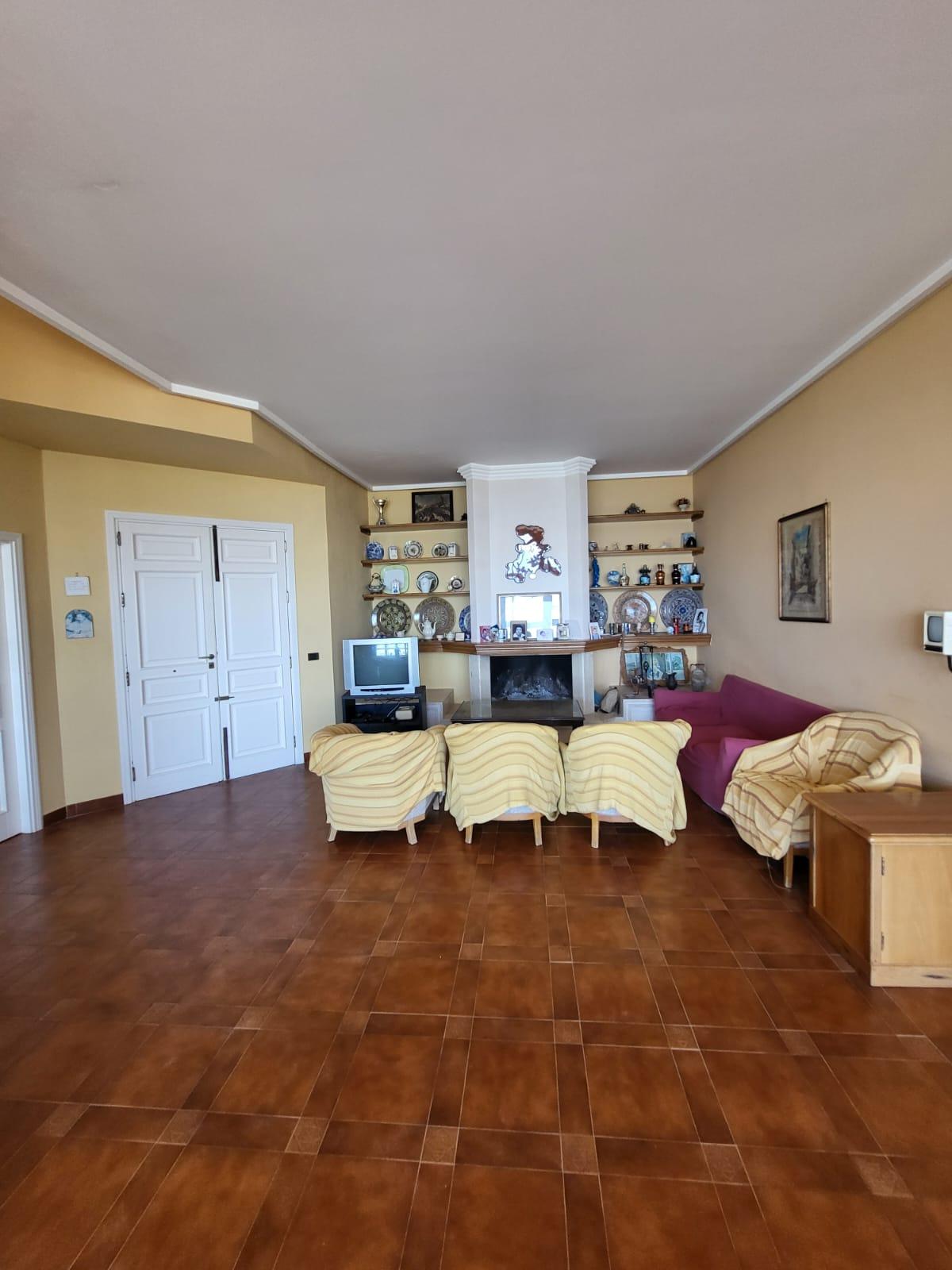 villa mongerbino aspra