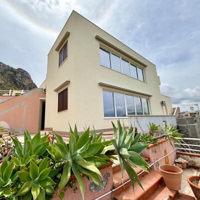 villa mongerbino aspra