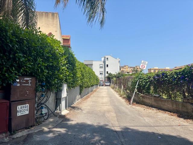 largo ernesto nuccio
