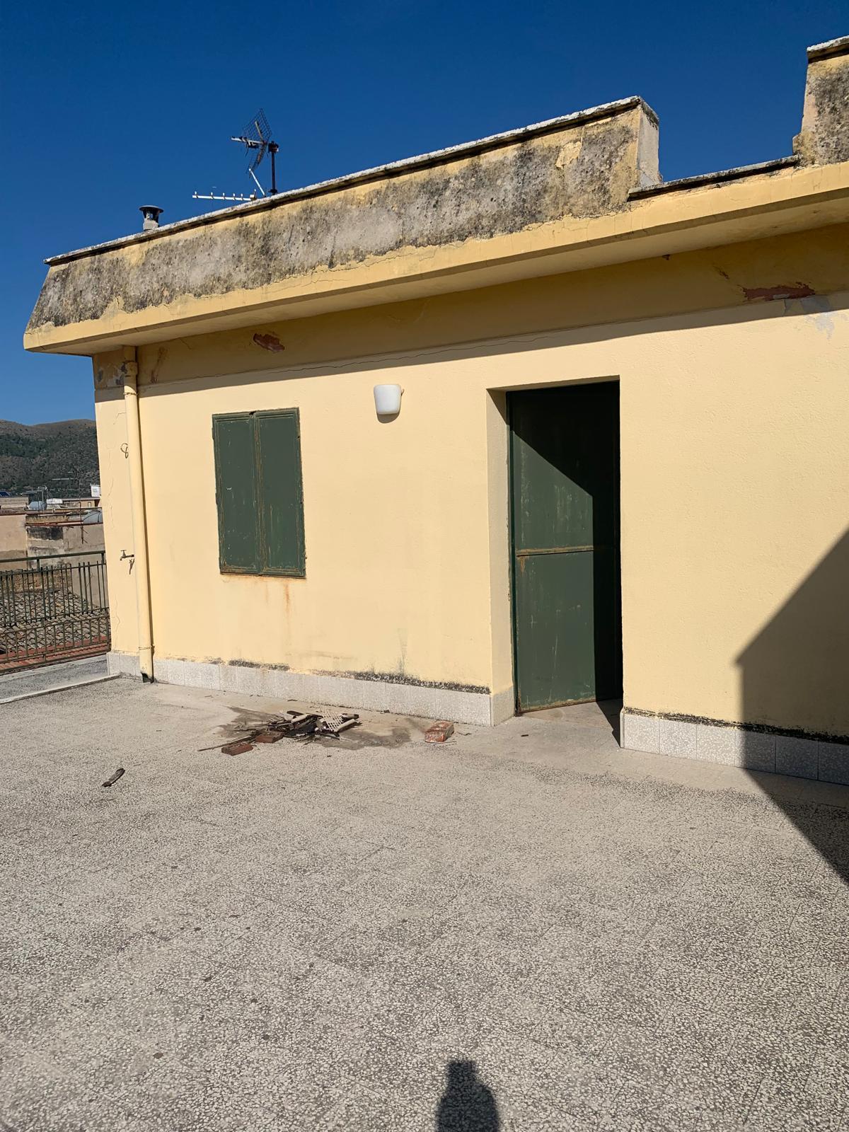 palazzina via angiò