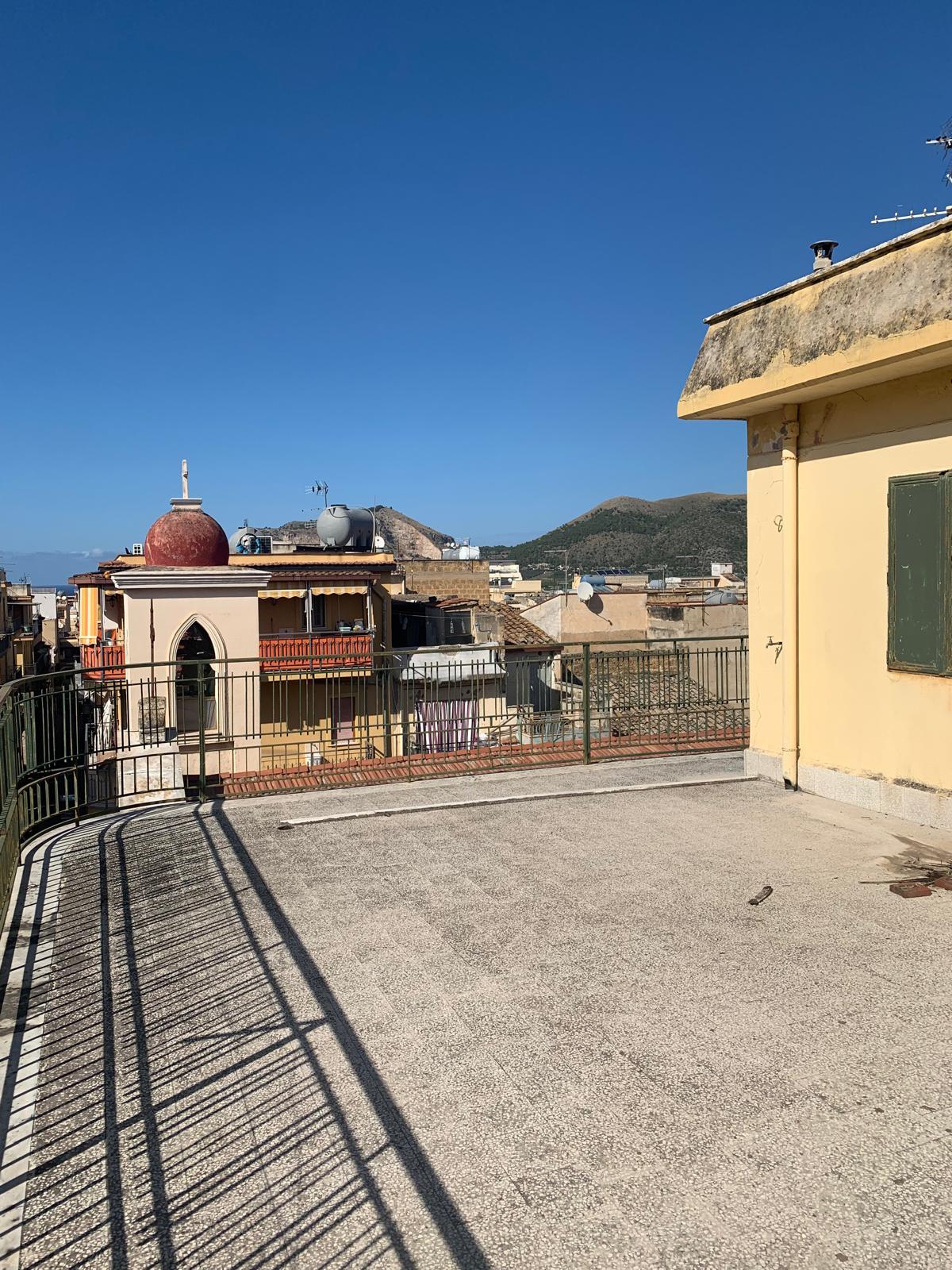 palazzina via angiò