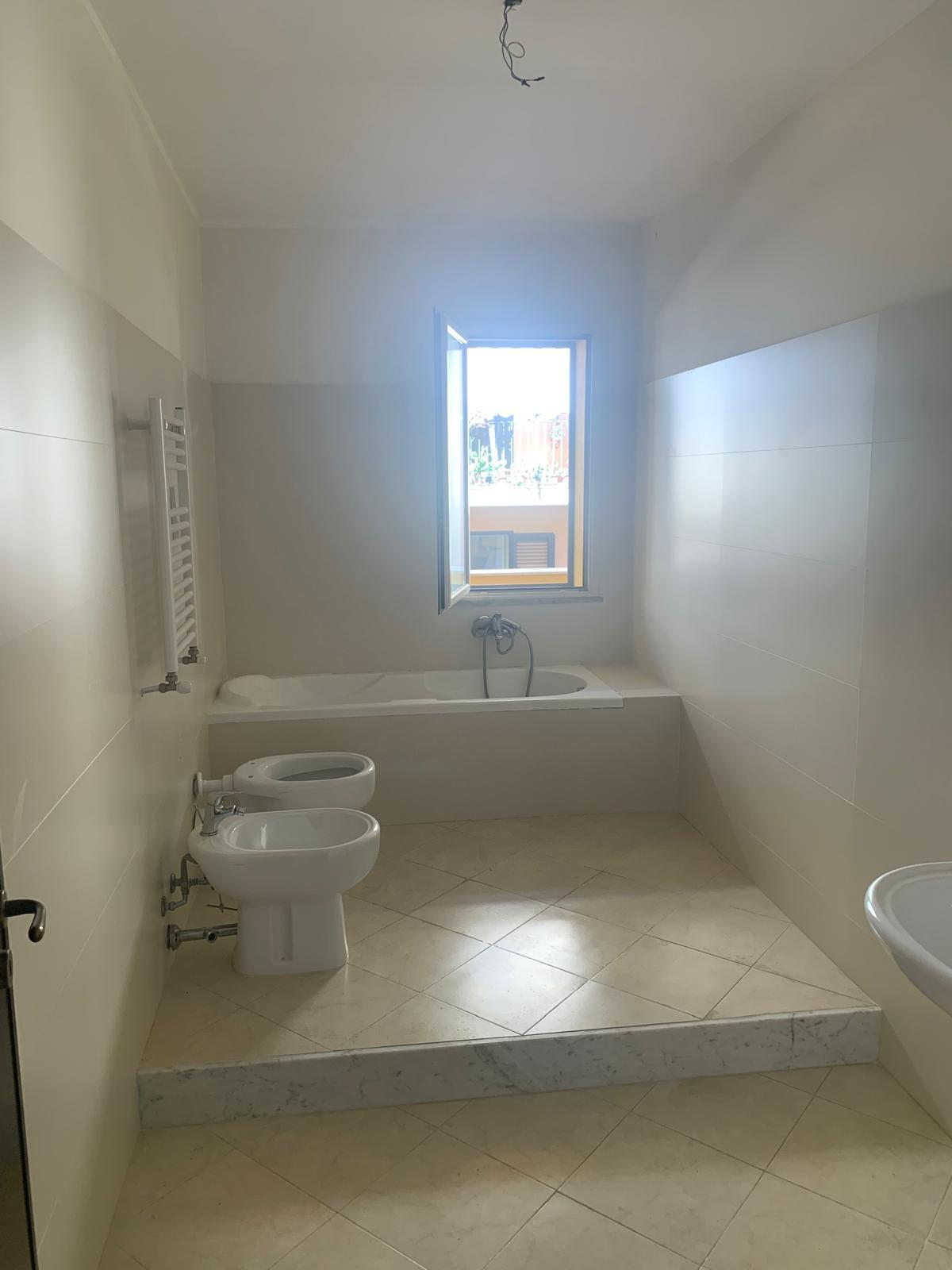 via nenni primo piano