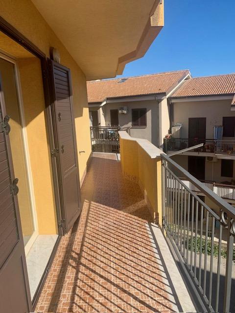 via nenni primo piano