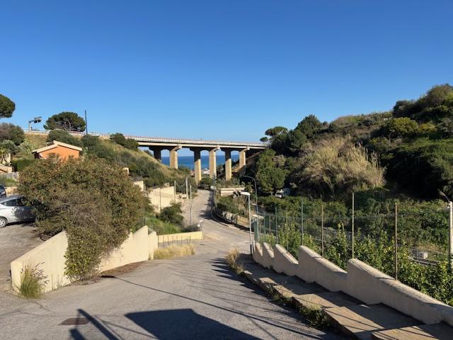 via petro nenni secondo piano