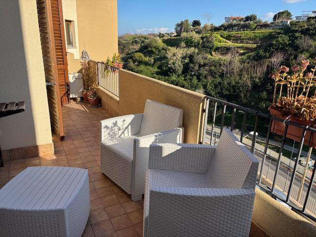 via petro nenni secondo piano